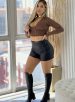 short courino júlia