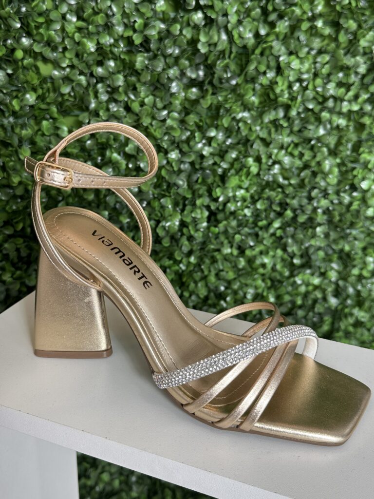 sandália metalizada gold via marte 23 9205 01