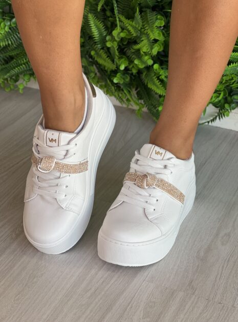 tênis branco cristal rouge via marte