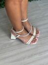 sandália vizzano cristal silver branco off