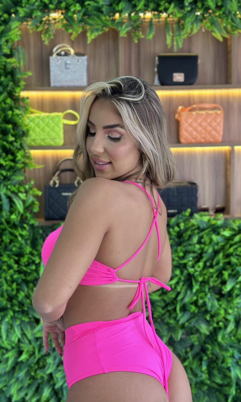 biquíni top cropped & hot pants biquíni top cropped & hot pants