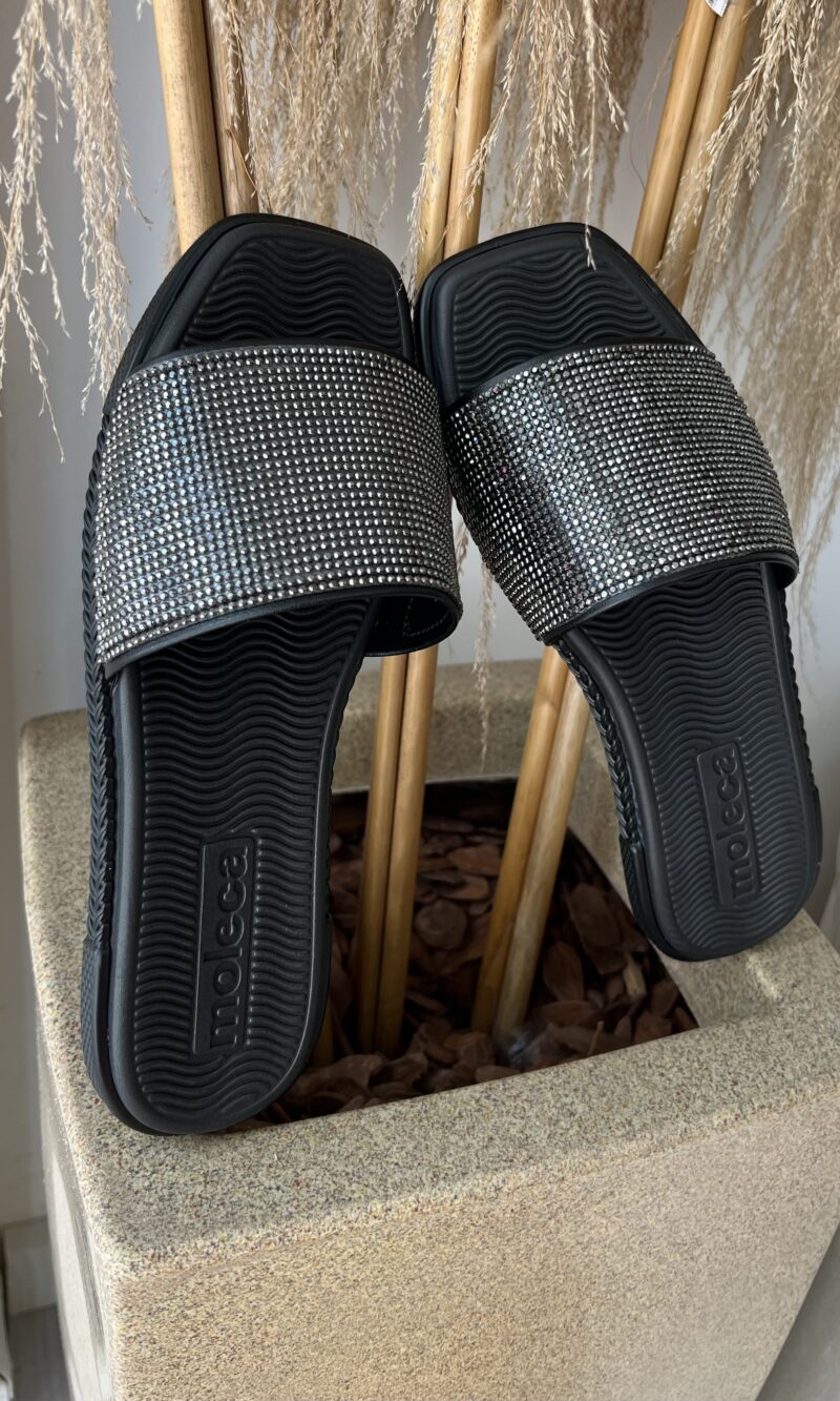 chinelo slide moleca branco/off 5494100 chinelo slide moleca branco/off 5494100