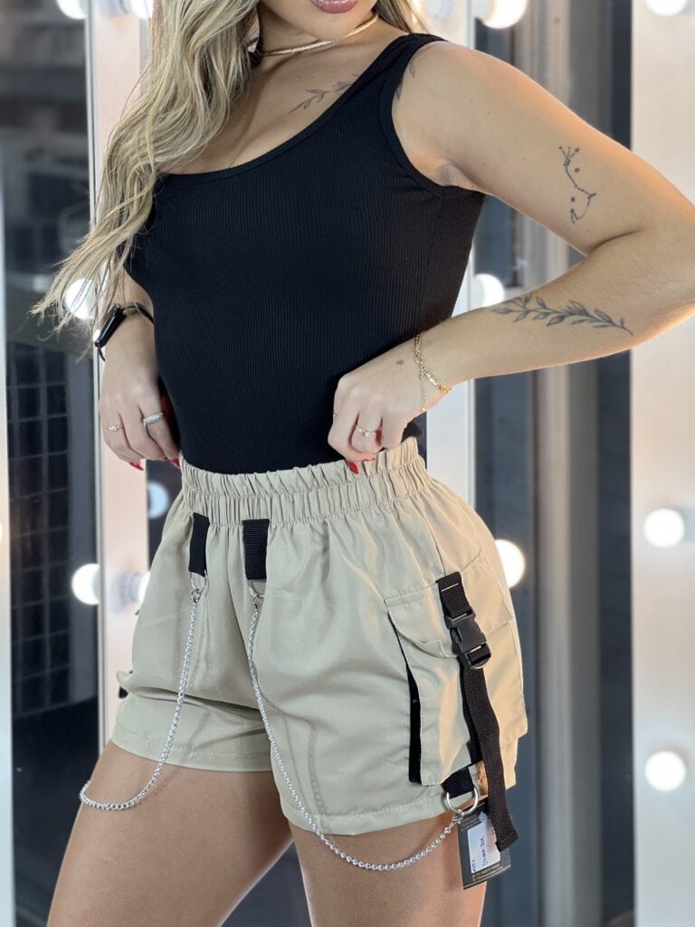 short zoe bege