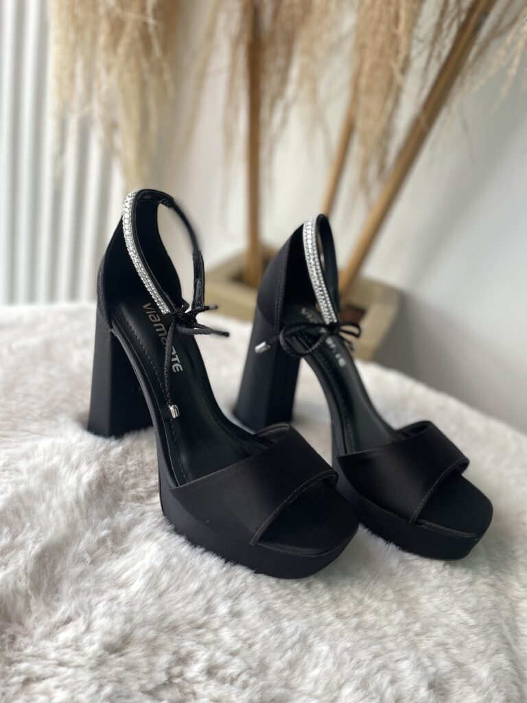 sandália plataforma preto nobuck 22 11301 01 sandália plataforma preto nobuck 22 11301 01