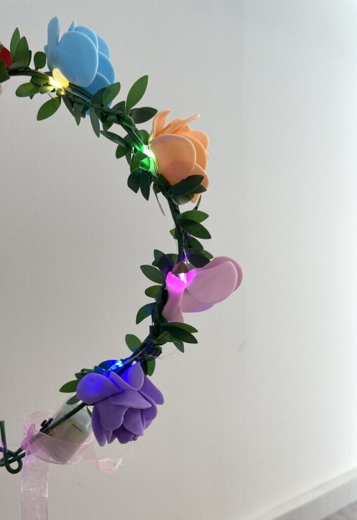 tiara florzinha colorida pisca pisca tiara florzinha colorida pisca pisca