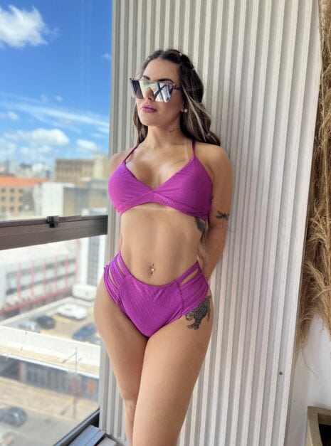 biquini hot pants recortes roxo