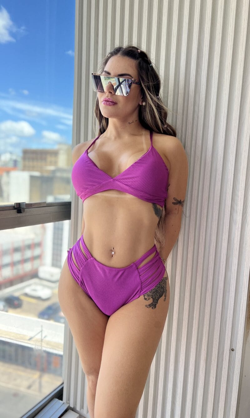 biquini hot pants recortes roxo