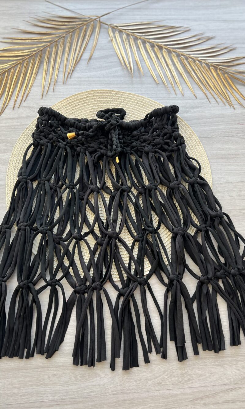 saia flecheiras preto