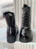 coturno verniz preto via marte 23 603 01