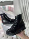 coturno verniz preto via marte 23 603 01
