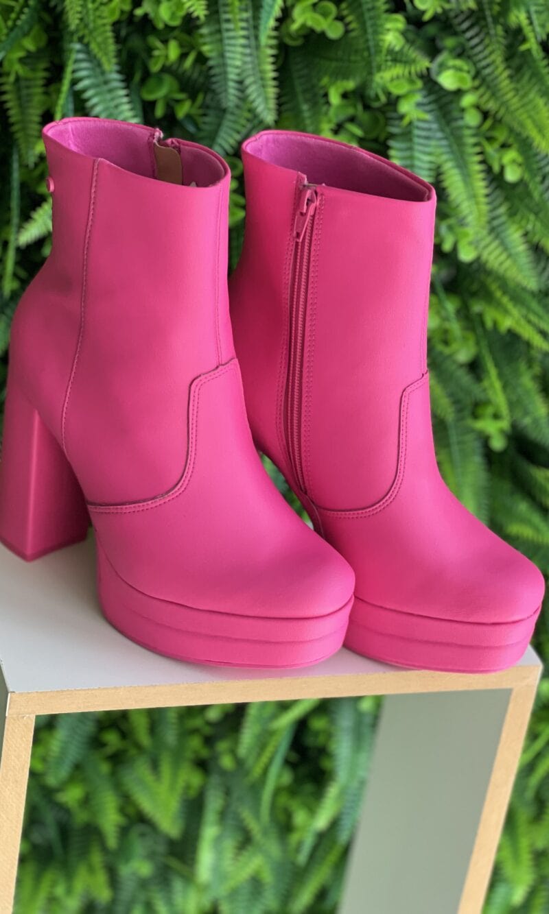 bota cano curto rosa ramarim 23 70101 bota cano curto rosa ramarim 23 70101