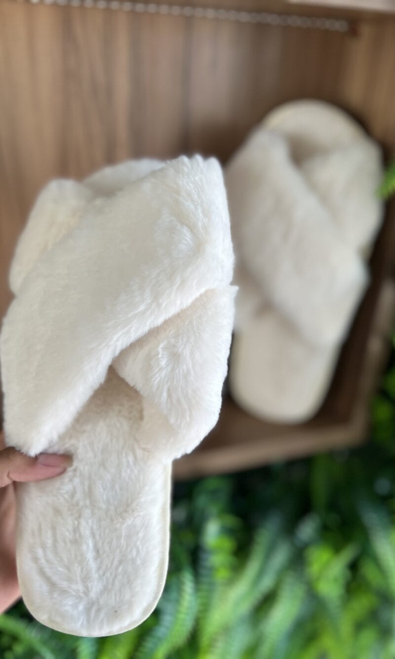pantufa x 2 tiras branco pantufa x 2 tiras branco
