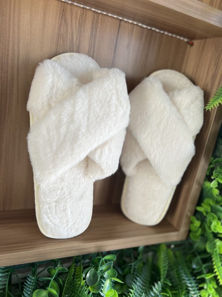 pantufa x 2 tiras branco