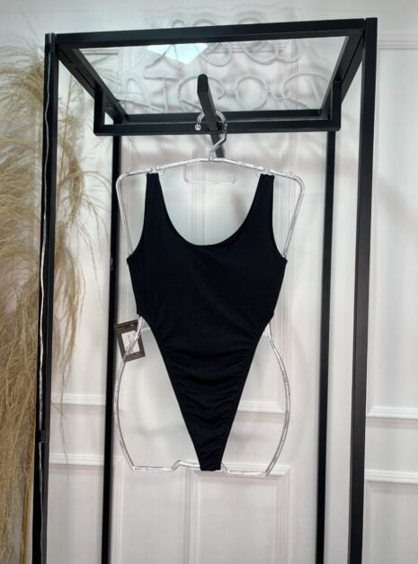 body cavado celestia preto