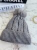touca pompom cinza liso