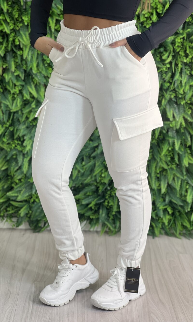 calça jogger moletom bianca bege