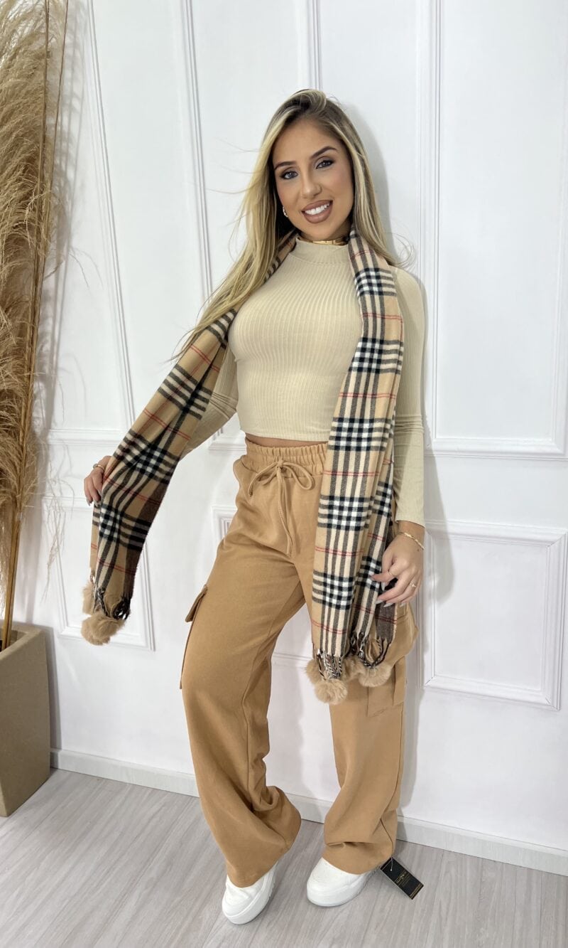 calça pantalona mônica bege calça pantalona mônica bege