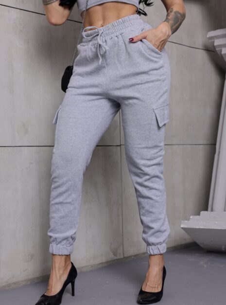 calça jogger moletom bianca cinza