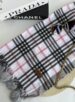 lenço flanelado pompom branco/preto