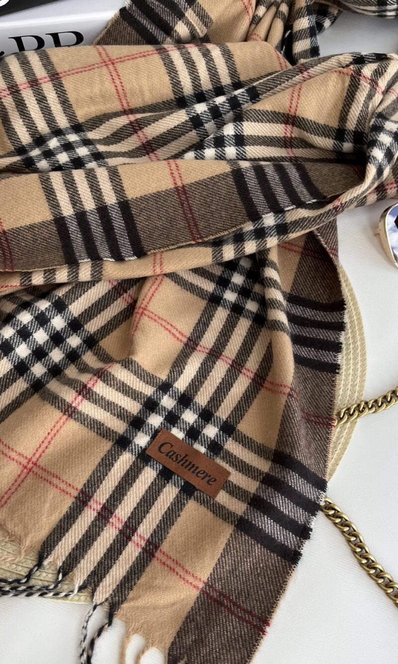 lenço flanelado pompom bege/bege