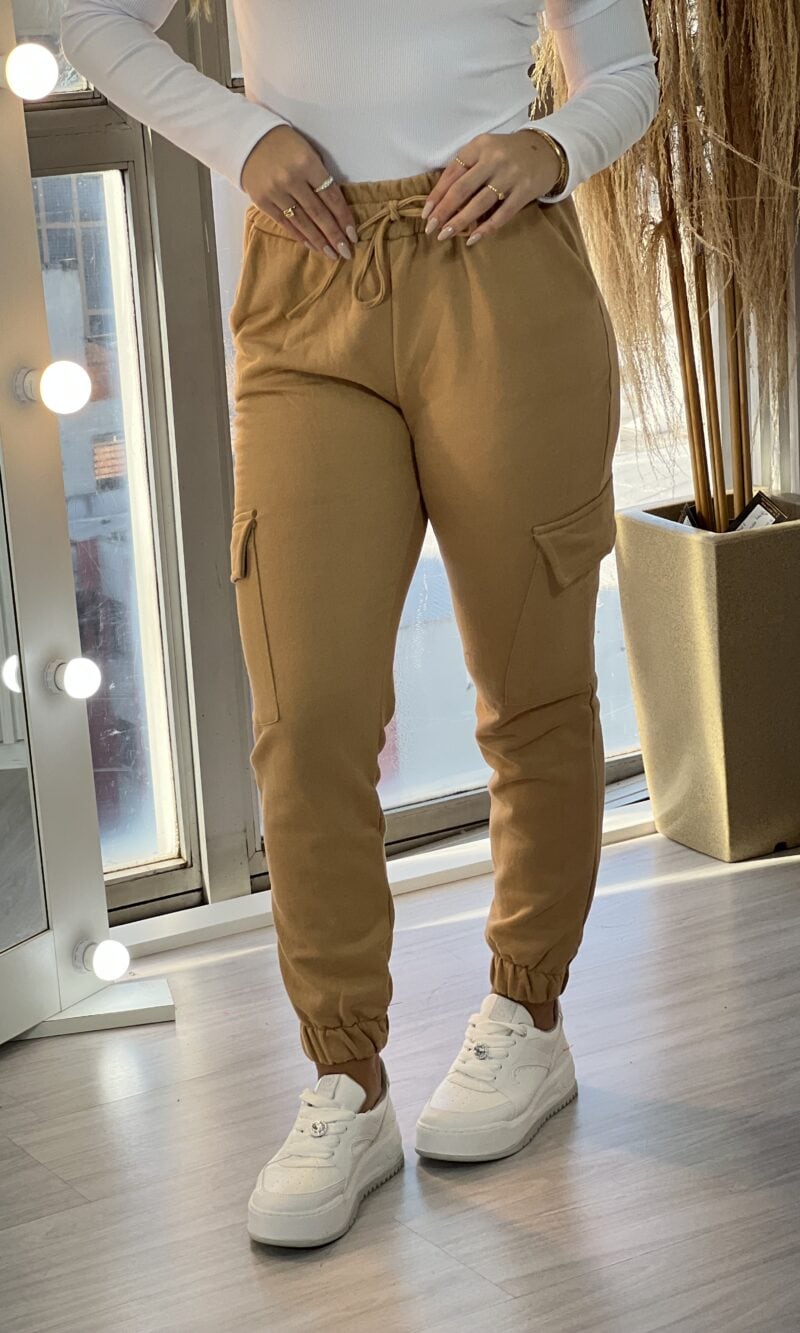 calça jogger moletom bianca bege