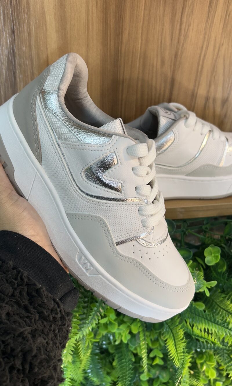 tênis casual branco prata via marte 042 001 02 tênis casual branco prata via marte 042 001 02
