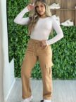 calça pantalona mônica bege
