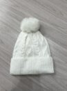 touca pompom creme liso
