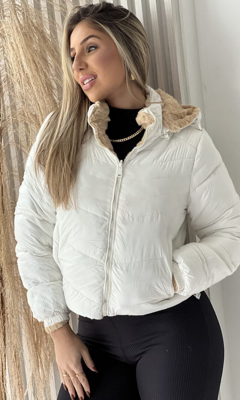 jaqueta puffer reversível ursinha off com bege