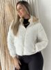 jaqueta puffer reversível ursinha off com bege
