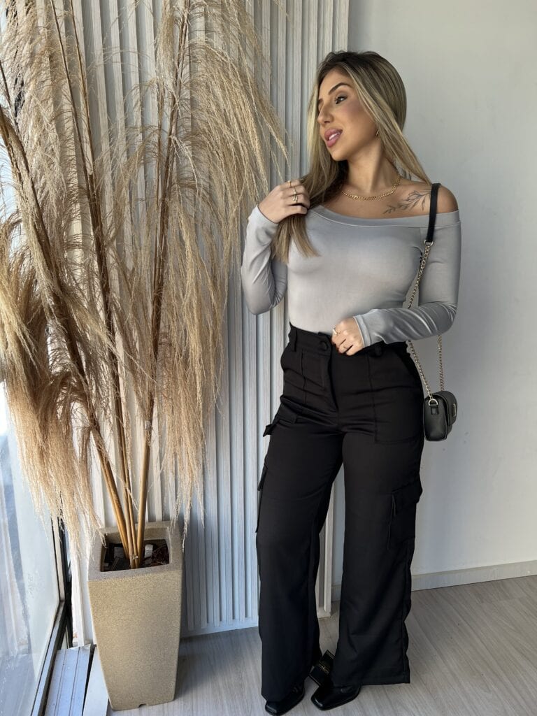 calça pantalona alfaiataria simone preto calça pantalona alfaiataria simone preto