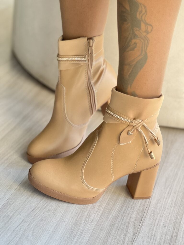 bota cano curto salto ma732 bege mississipi