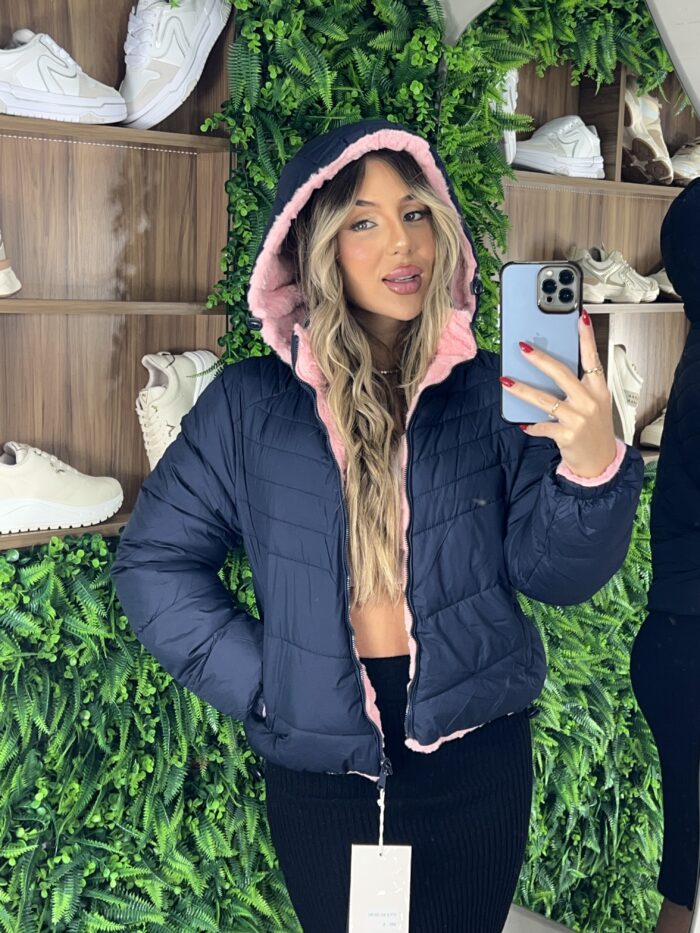 jaqueta puffer reversível ursinha azul marinho com rosa