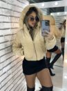 jaqueta puffer cotelê jaque bege