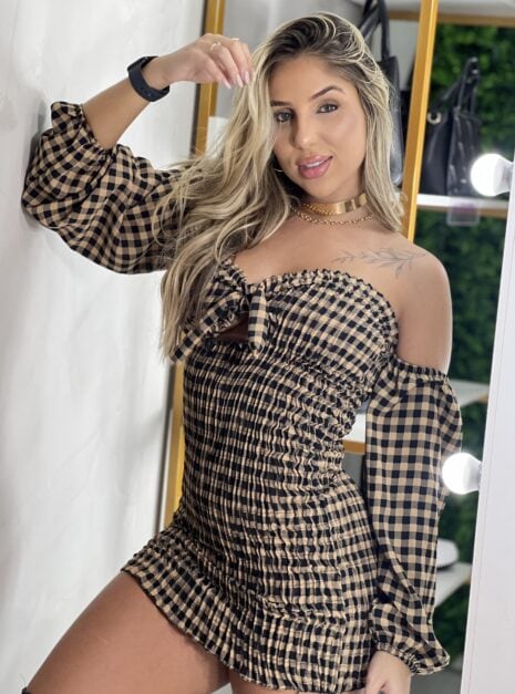vestido nó cata xadrez bege