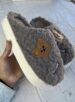 pantufa ursinho cinza