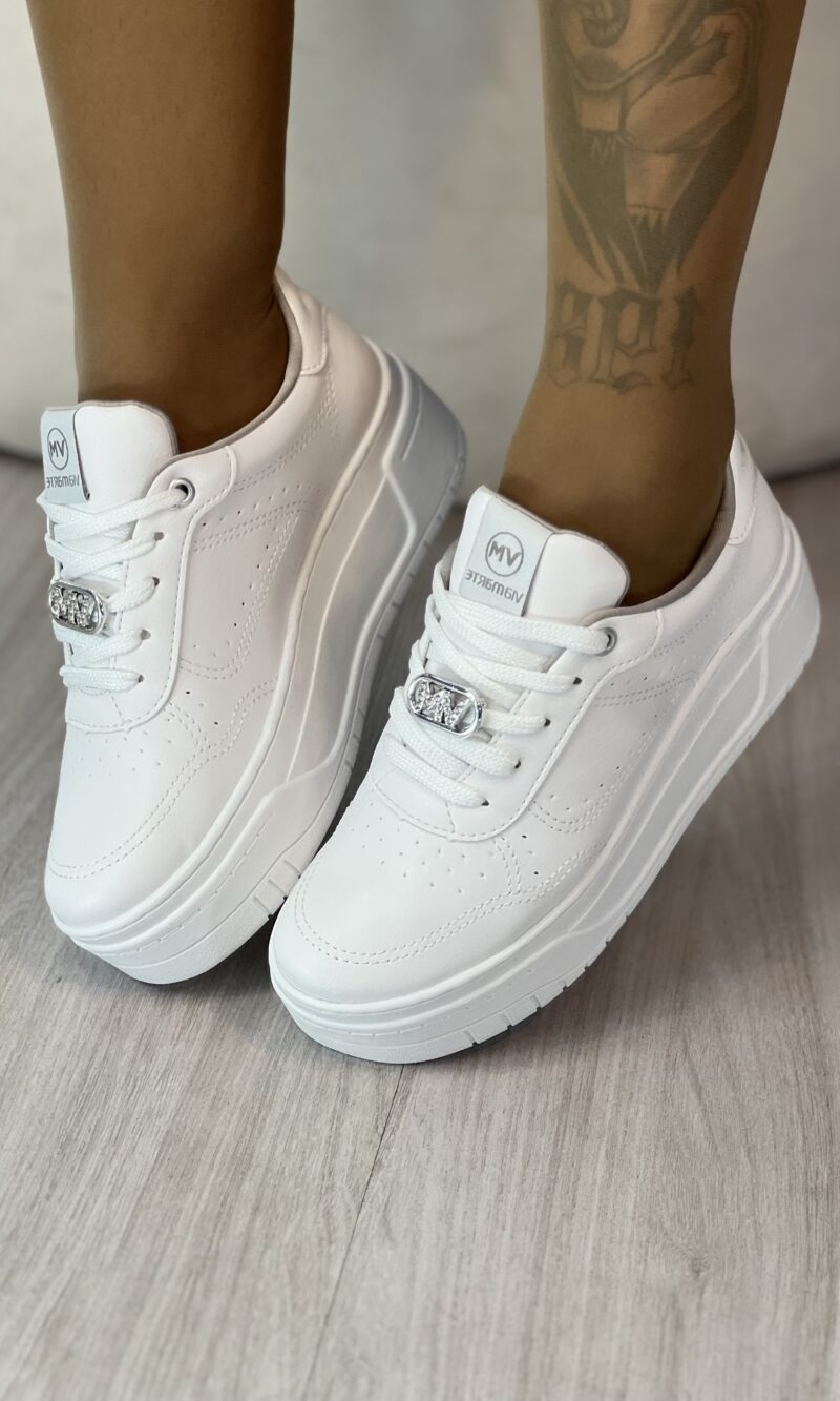 tênis napa verniz branco via marte 033 003 09