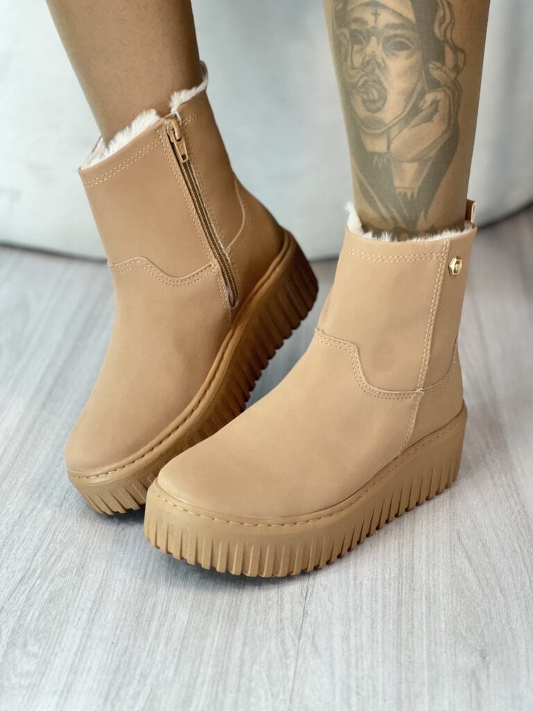 bota pelinho via marte caramelo 047 010 04 bota pelinho via marte caramelo 047 010 04