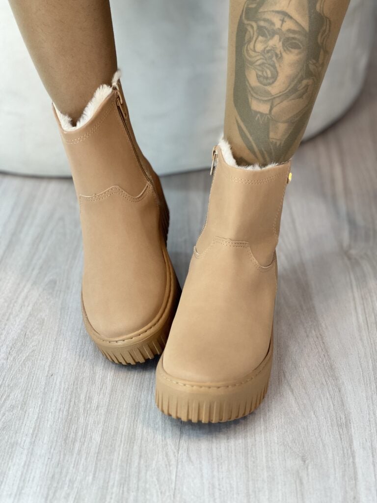 bota pelinho via marte caramelo 047 010 04 bota pelinho via marte caramelo 047 010 04