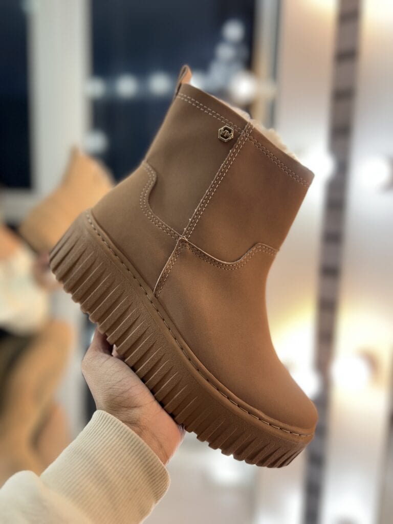 bota pelinho via marte caramelo 047 010 04 bota pelinho via marte caramelo 047 010 04