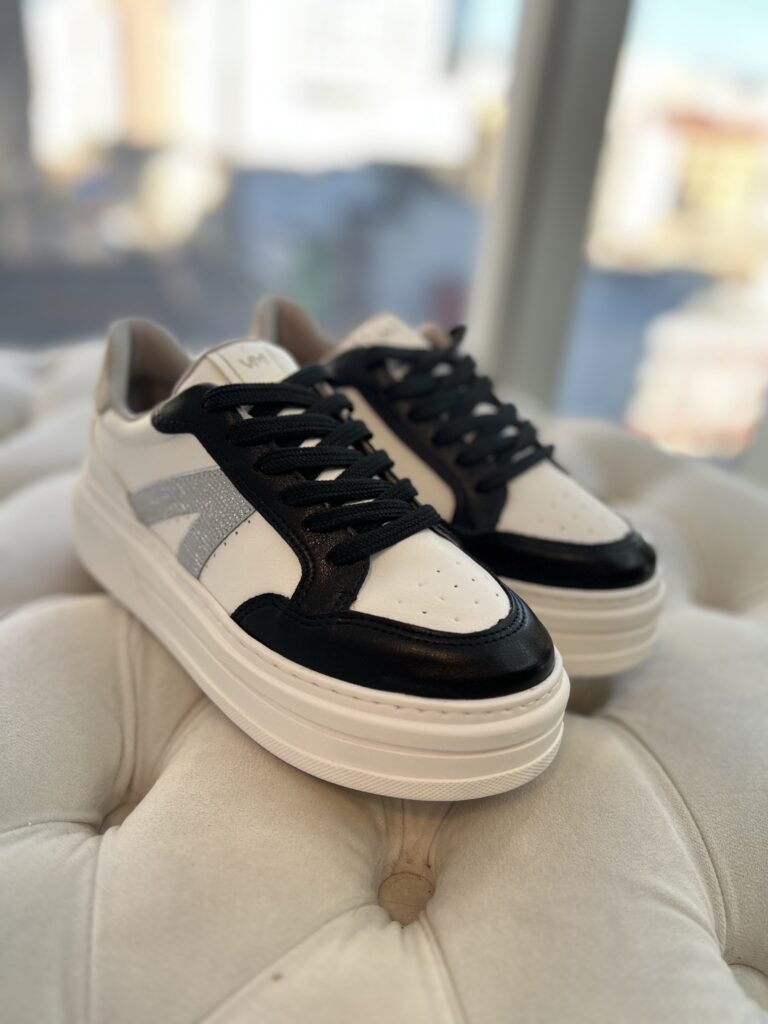 tênis casual branco prata preto 052 006 02 tênis casual branco prata preto 052 006 02