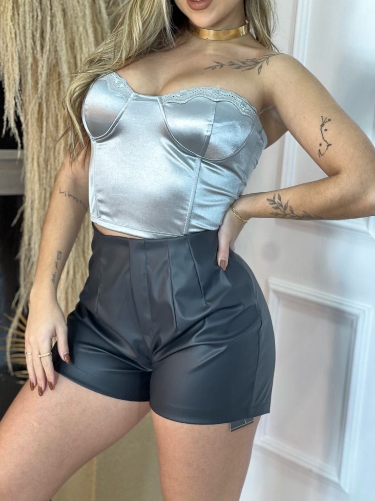 short courino carla