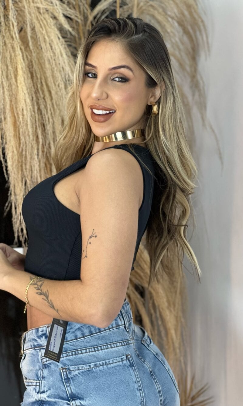 cropped eduarda preto cropped eduarda preto