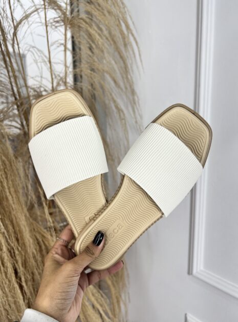 chinelo slide moleca branco/off 5494100