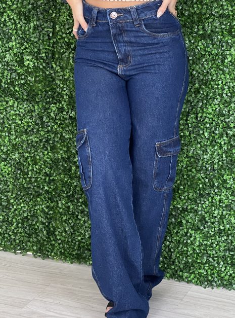 calça jeans wide leg cargo