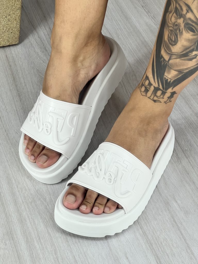 chinelo ray off white pj7311