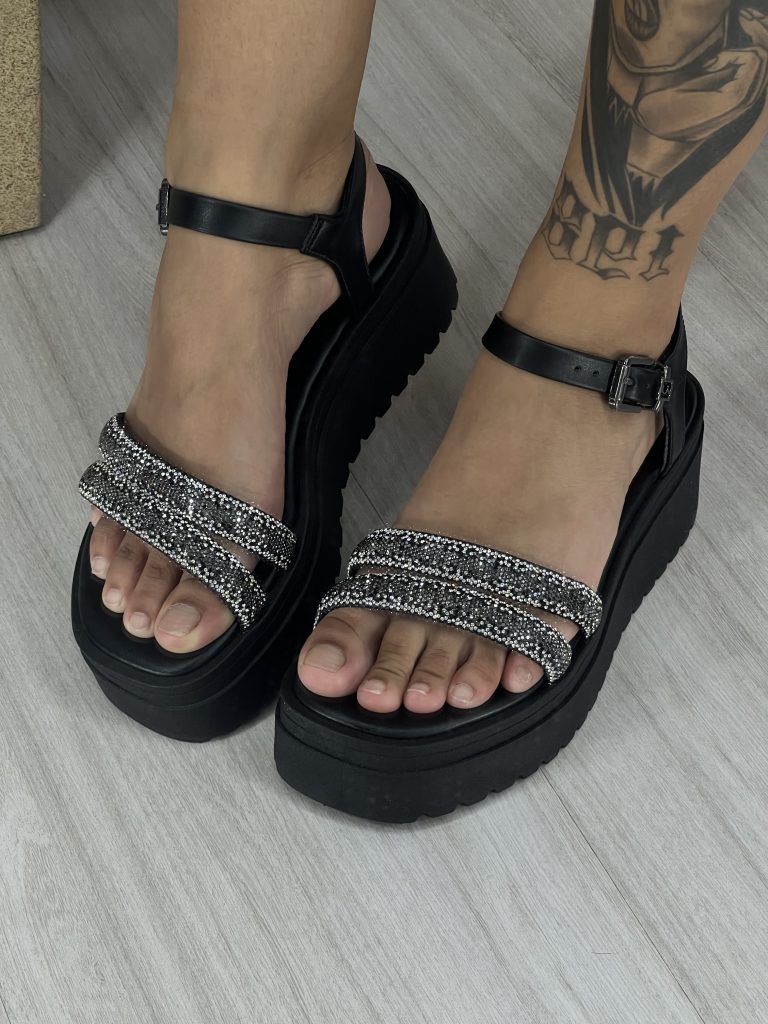 sandália anabela strass preto ramarim 24 45205