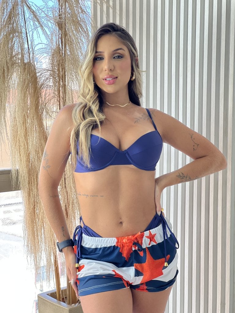 short saída de praia laranja