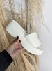 chinelo tamanco branco off moleca 5503.100