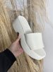 chinelo tamanco branco off moleca 5503.100